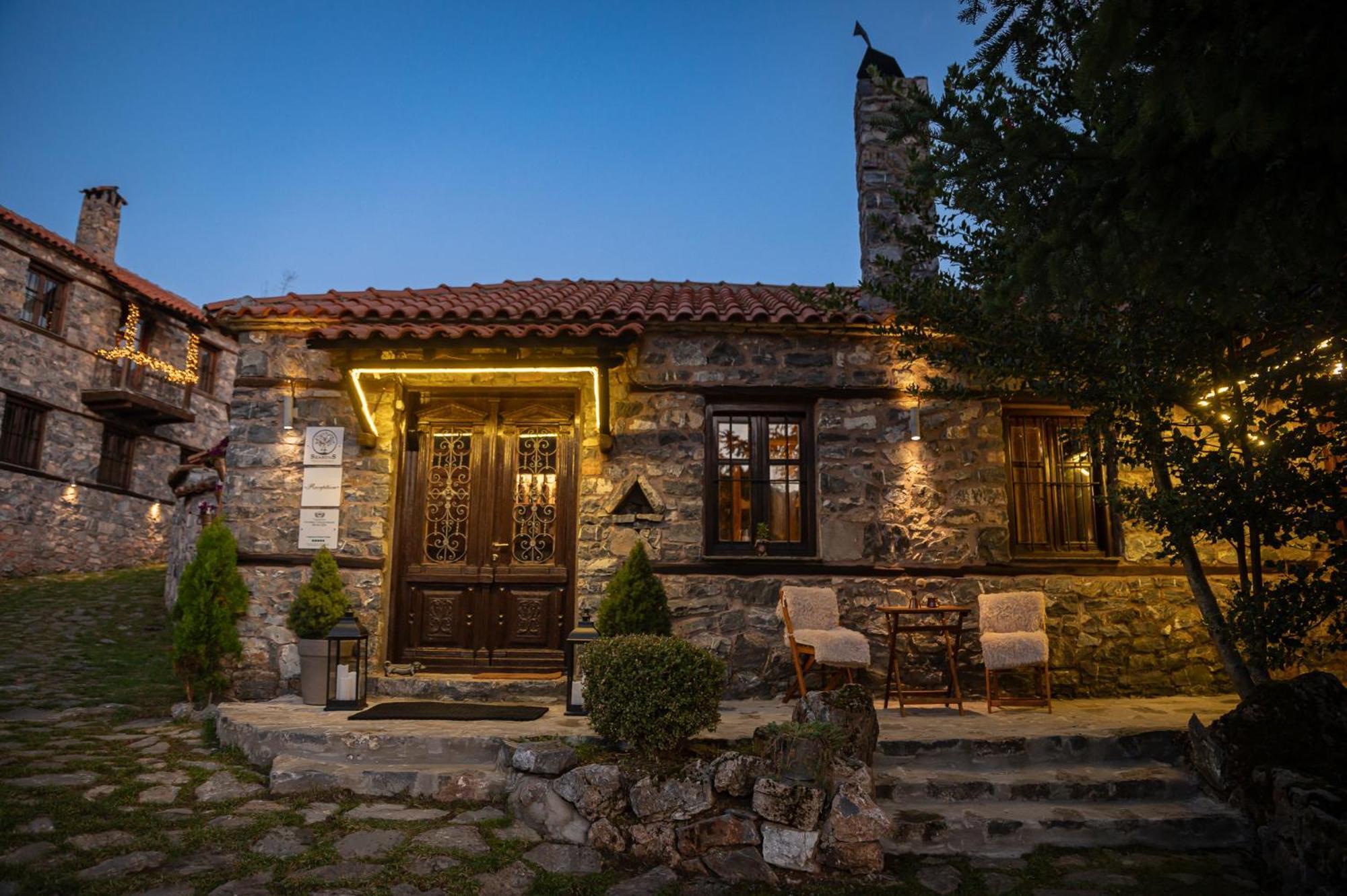 4 Seasons Premium Chalet 팔라이오스 아기오스 아타나시오스 외부 사진